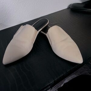 Jenni Kayne oiled leather mules 6/36
Reduced from $90 to $75